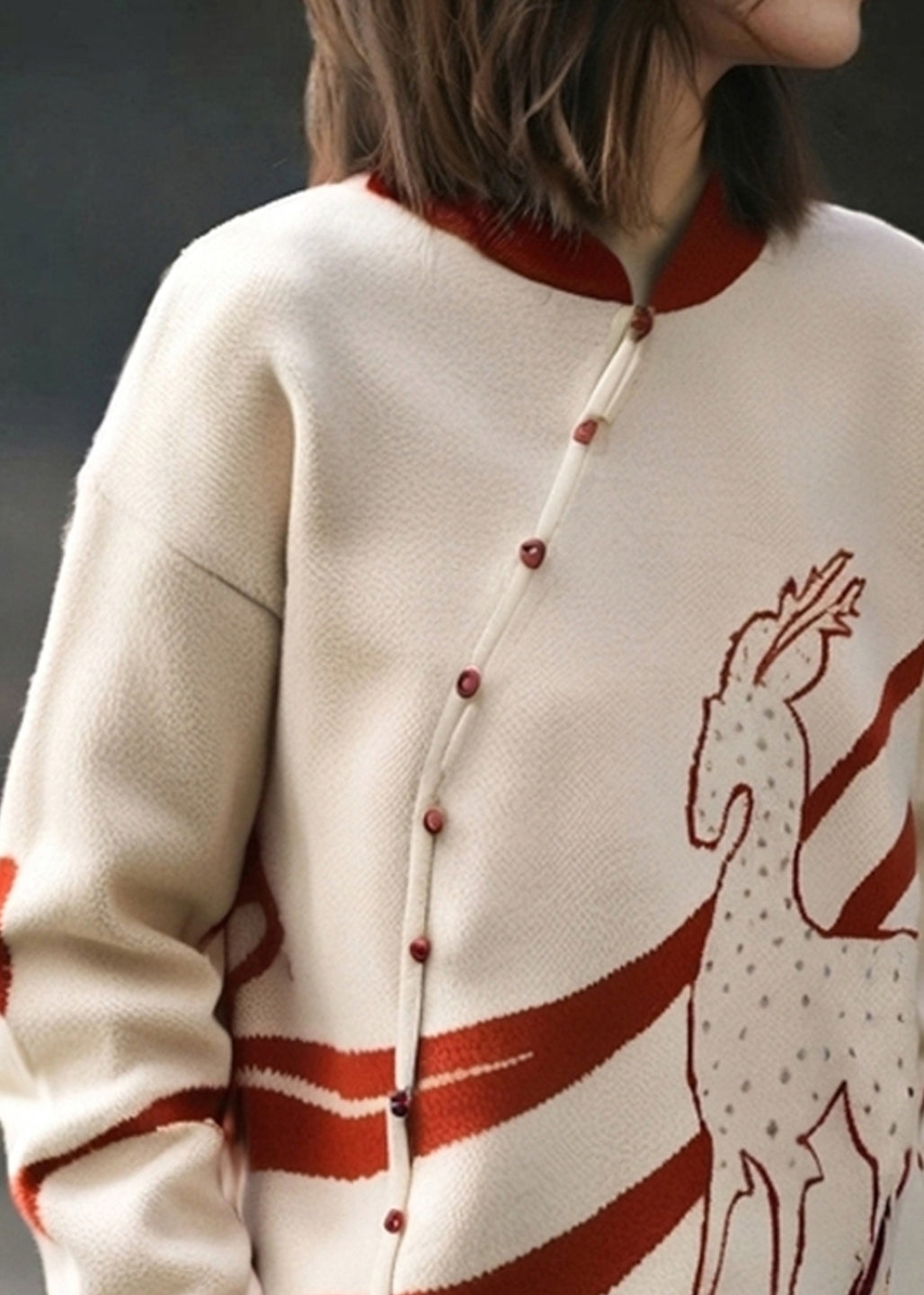 Französisch-aprikosenfarbener Stehkragen-Print Baumwollstrickpullover Frühling