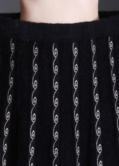 Französischer schwarzer bestickter Nerzhaar-Strickrock für den Winter