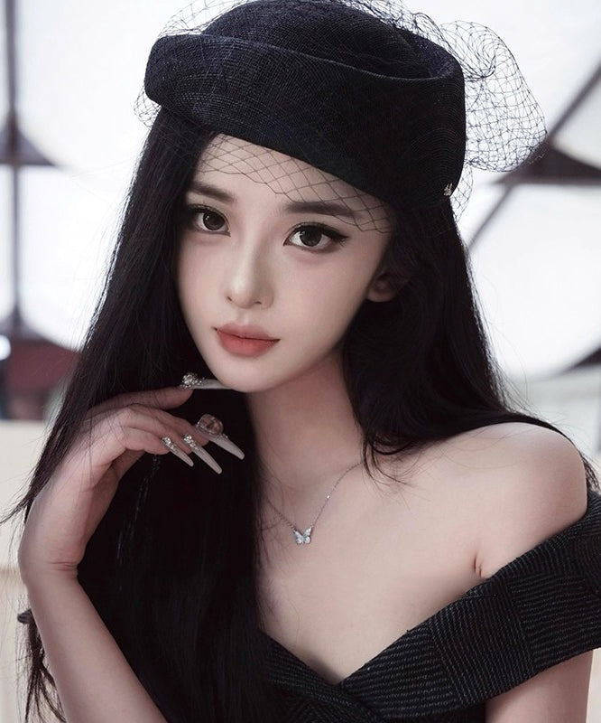 Sombrero cloche francés de malla negra con patchwork