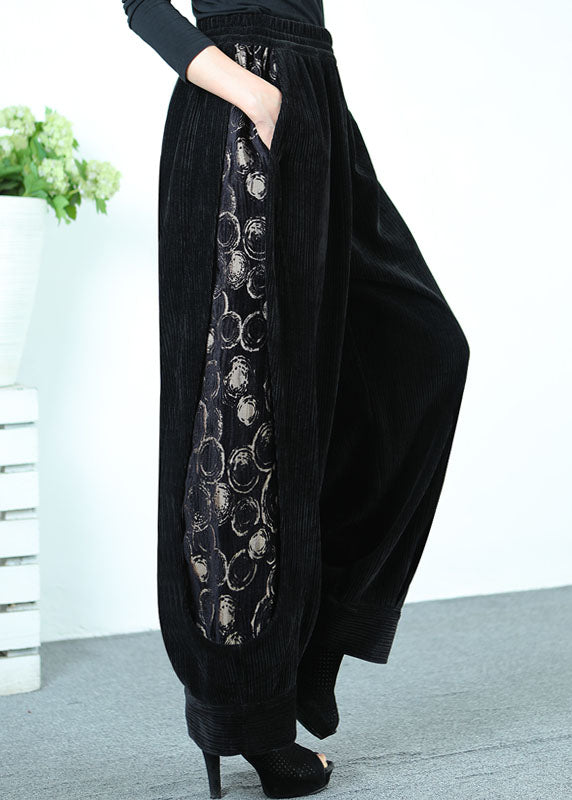 Französische schwarze Cordhose mit Patchwork-Print für den Winter