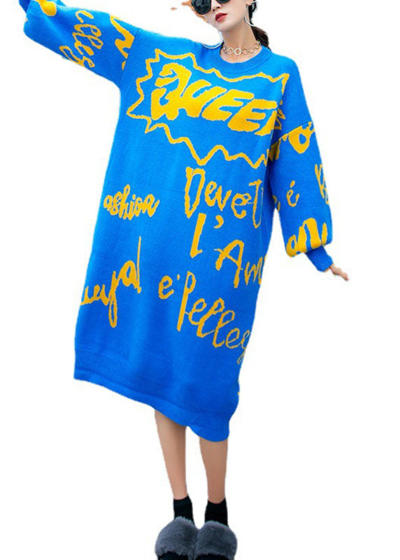 Französisches blaues lockeres O-Ausschnitt-Strickpulloverkleid für den Herbst