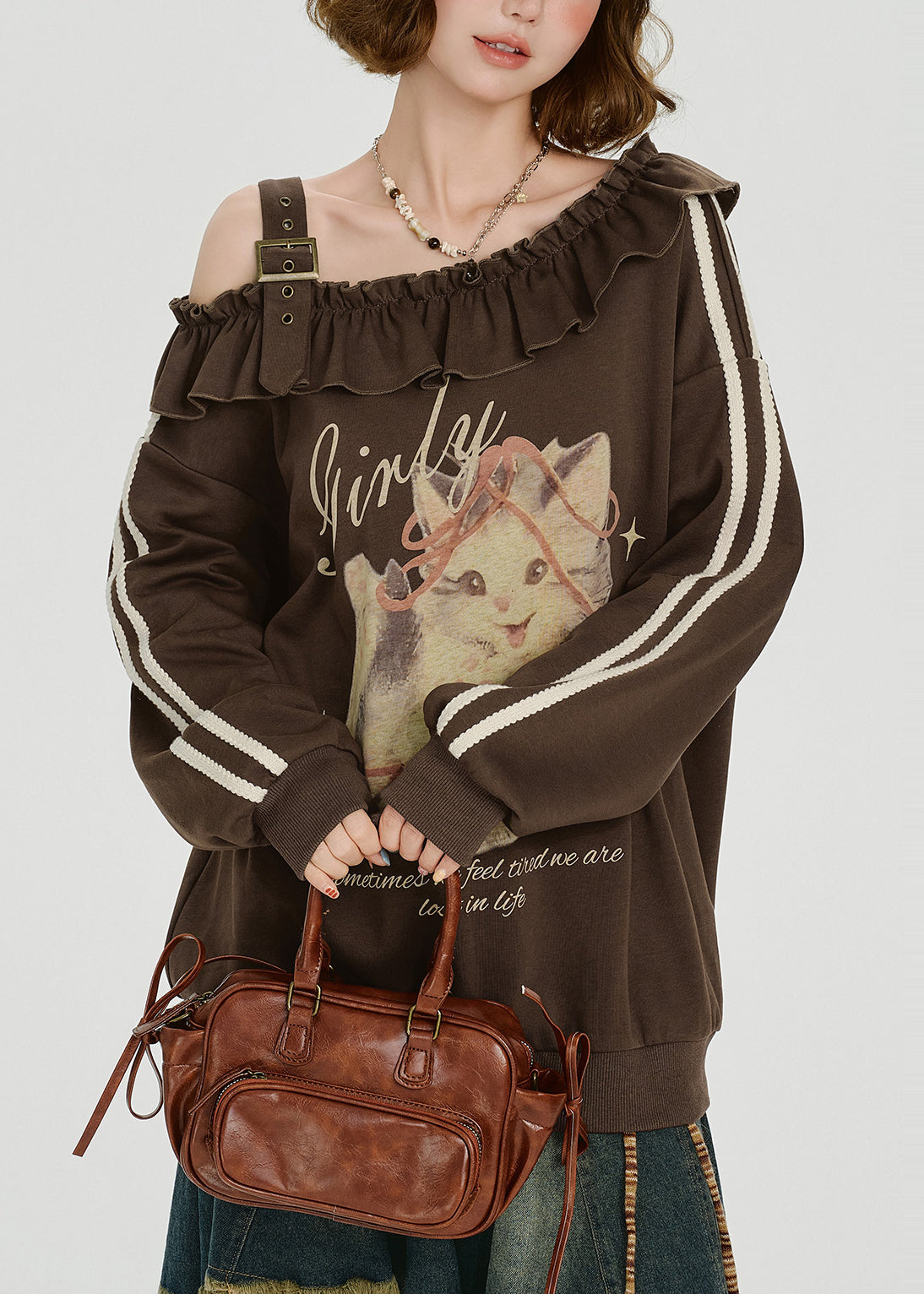 Französischbraunes, schulterfreies, gerüschtes Baumwolltop mit Print, Frühlings-Frühling