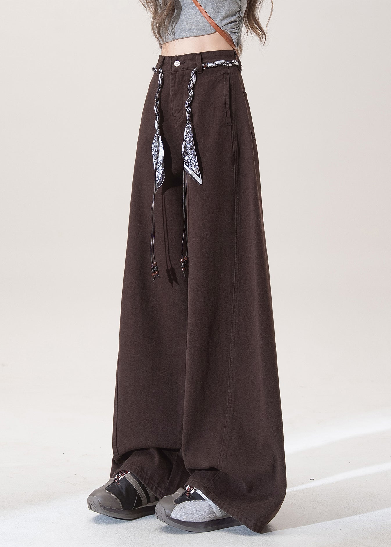 Französische Schokoladenbraune Taschen, High Waist Denim Straight Pants, Frühling