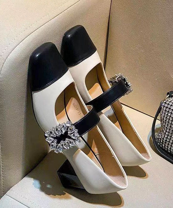 Französische Loafer-Schuhe mit klobigem Absatz und silbernem Zirkonia-Spleißen