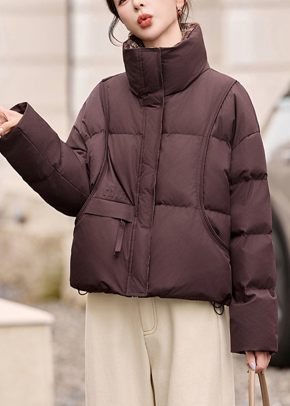 Chaqueta de plumón de pato a cuadros con cuello alto y patchwork de color café francés para invierno