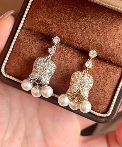 Ohrhänger aus französischem Gold und Kupfer mit Zirkonperlen und Maiglöckchenmotiv