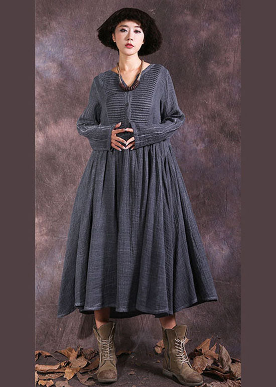 Französisches graues V-Ausschnitt-Feiertagskleid aus zerknitterter Baumwolle für den Frühling