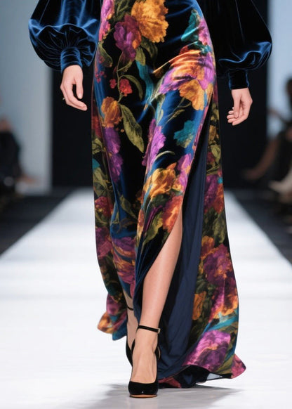 Vestido largo de terciopelo de seda con abertura lateral y estampado azul marino francés para primavera