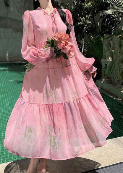 Französisches rosa Rüschen-Patchwork-Chiffonkleid mit Schnürung und langen Ärmeln