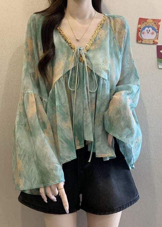 Camisa francesa de gasa con cuello en V y patchwork en color rosa con mangas acampanadas