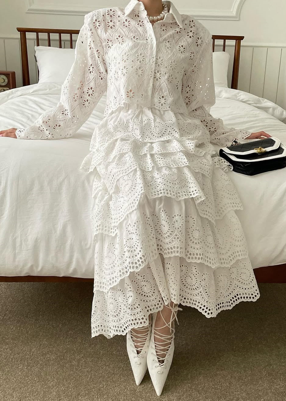 Conjunto de dos piezas de camisa y falda francesa blanca ahuecada de algodón para primavera