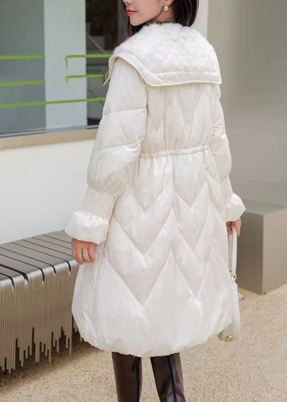 Parka larga de invierno francesa blanca con cuello marinero y bolsillos de patchwork