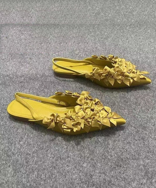 Französische flache Sandalen mit gelber Schleife und spitzer Zehenpartie