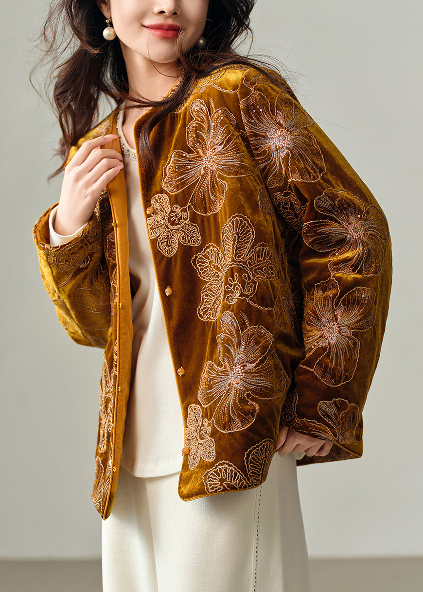 Französische gelbe bestickte feine Baumwoll-Seidensamtjacke mit Stickerei, gefüllt mit Seide, Winter