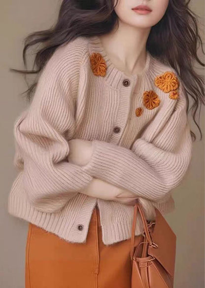 Französischer gelber dicker Strickcardigan mit Blumenmuster für den Winter