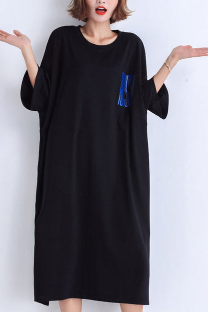 Französisches Leinen-Outfit mit seitlich offenem Rundhalsausschnitt und schwarzen Ärmeln aus dem 18. Jahrhundert, Alltagskleid, Sommer