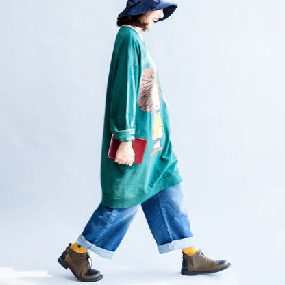 Grün bedrucktes Oversize-Sweatkleid aus Baumwolle mit Etuikleid