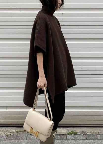 Grauer, seitlich offener, einfarbiger Strickpullover im Cape-Stil mit Rollkragen und Fledermausärmeln