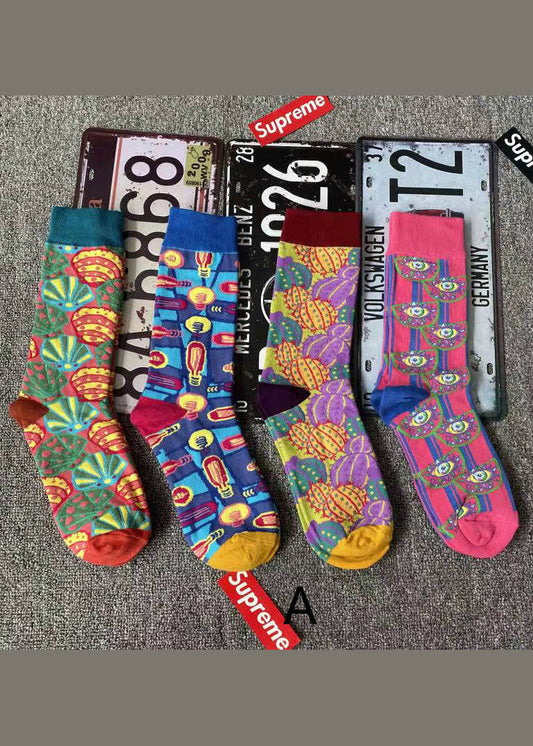 Handgemachte Crew-Socken aus Baumwolle mit buntem Muschel-Print