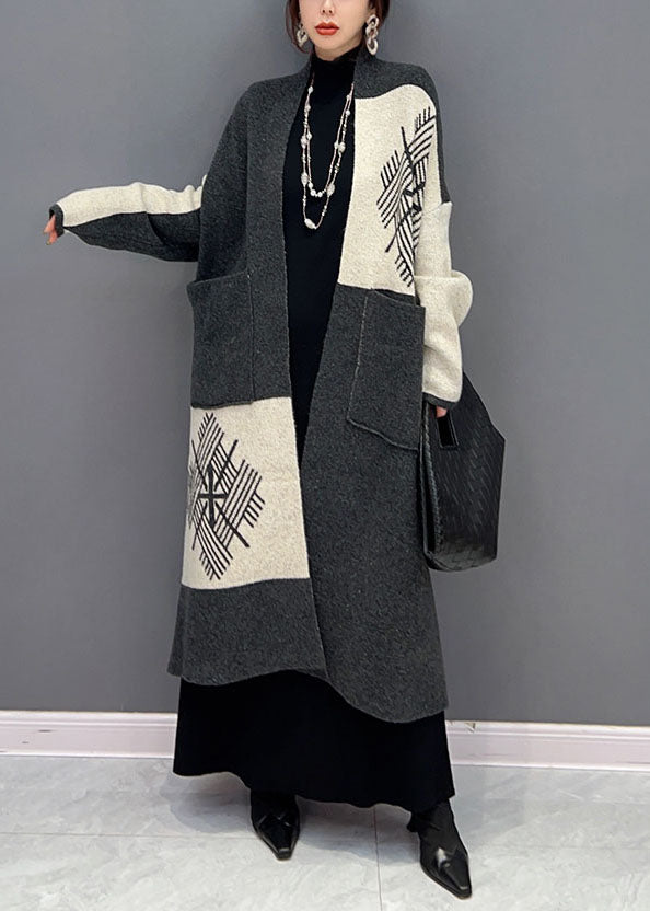 Handgemachte dunkelgraue übergroße Patchwork-Taschen Woll-Cardigans Frühling