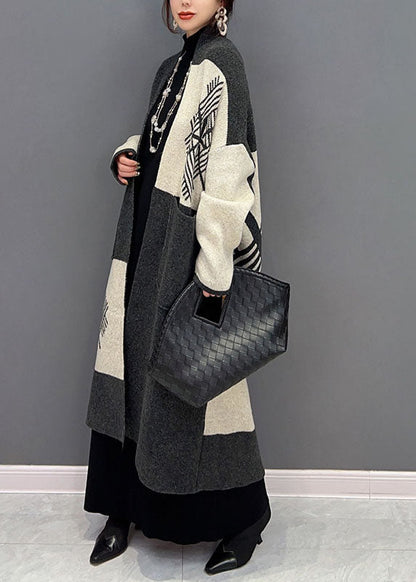 Handgemachte dunkelgraue übergroße Patchwork-Taschen Woll-Cardigans Frühling
