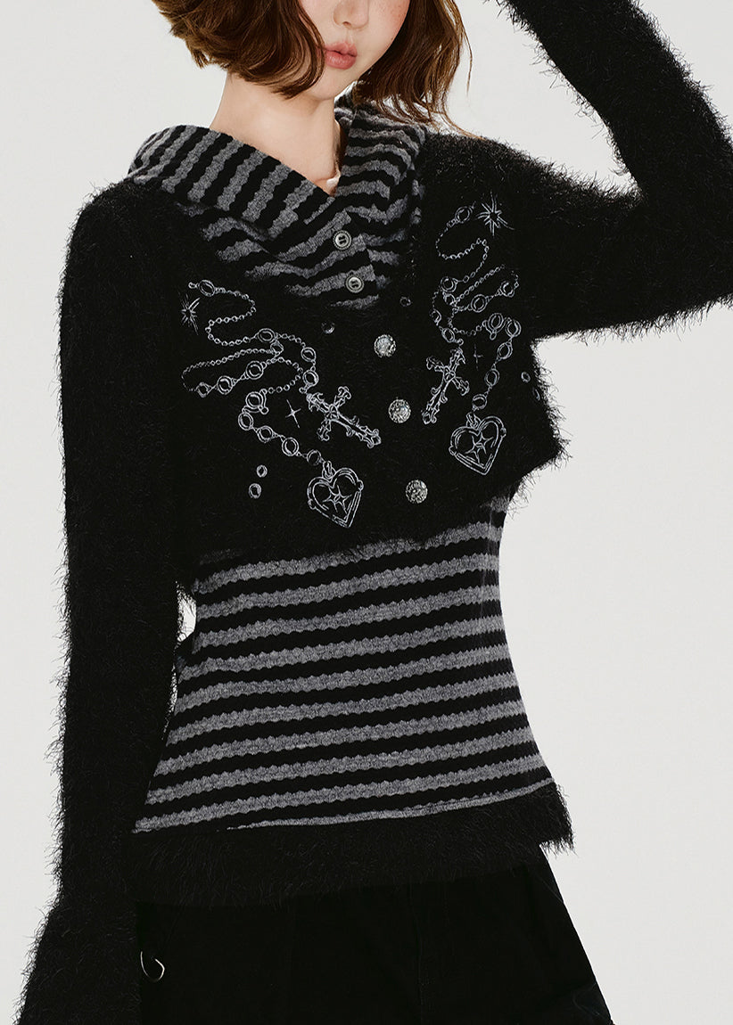 Handgefertigter grauer, gestreifter Patchwork-Strickpullover im Zweiteiler-Look für den Winter