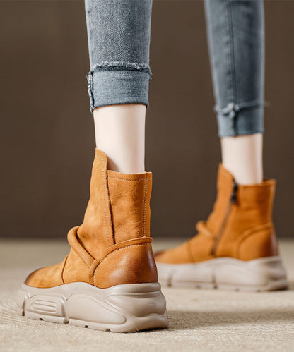 Handgefertigte Plateau-Stiefel aus khakifarbenem Rindsleder mit Ziernähten