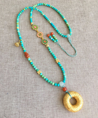Collar con colgante de borla floral de jade turquesa verde claro hecho a mano