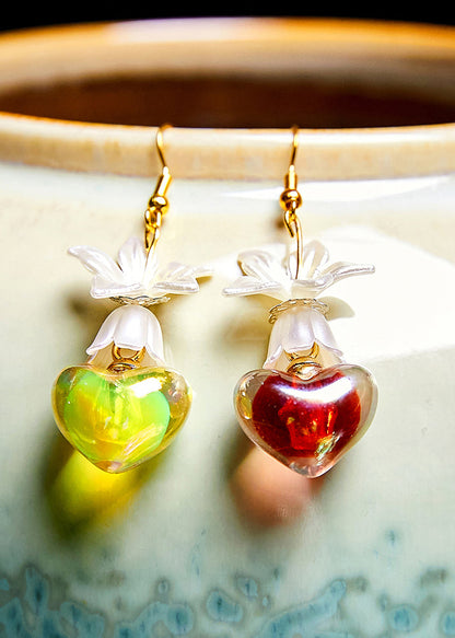 Pendientes colgantes de acrílico asimétricos en forma de corazón multicolor hechos a mano