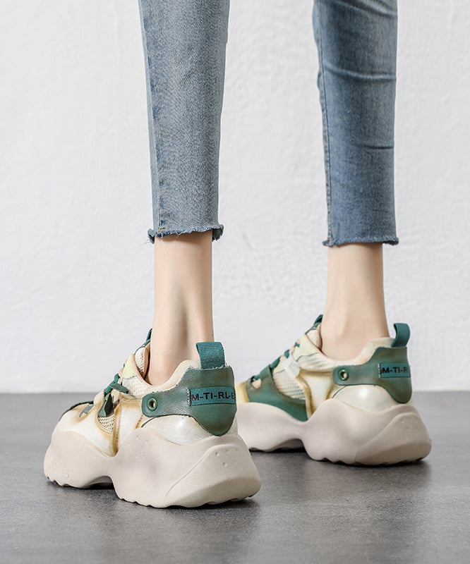 Handgemachte grüne Schnürschuhe aus Rindsleder mit hohem Keilabsatz