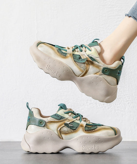 Handgemachte grüne Schnürschuhe aus Rindsleder mit hohem Keilabsatz