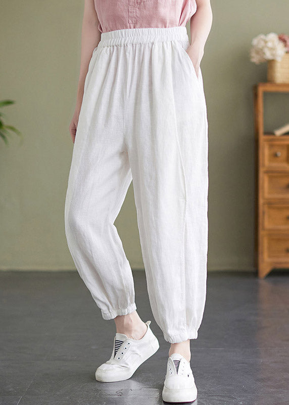 Pantalones de verano de cintura elástica blancos hechos a mano.