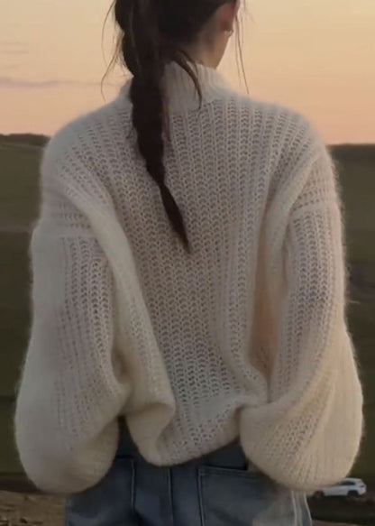 Handgefertigte weiße Patchwork-Strickpullover aus einfarbiger Baumwolle für den Frühling