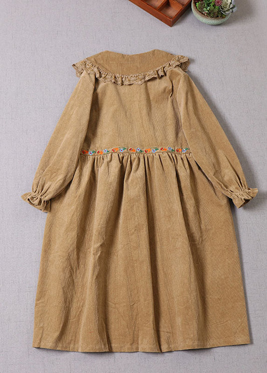 Handgemachtes gelbes besticktes Kordelzug-Maxikleid aus Cord für den Winter