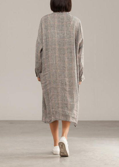 Handgemachte Leinenkleider 18. Jahrhundert Dunkelgrau Leinen kariert Lässiges Herbsthemdkleid