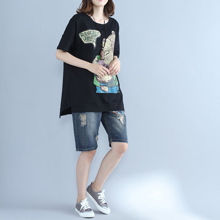 Italienisches Tunika-Oberteil aus Baumwolle mit Fledermausärmeln und Rundhalsausschnitt, 2019, Midi-Oberteile mit schwarzem Aufdruck