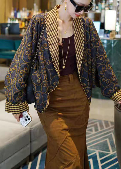 Italienischer schwarzer Baumwollmantel mit beidseitiger Stickerei und Fledermausärmeln