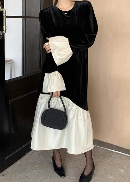 Vestido largo italiano de terciopelo de seda con cuello redondo y mangas acampanadas, color negro