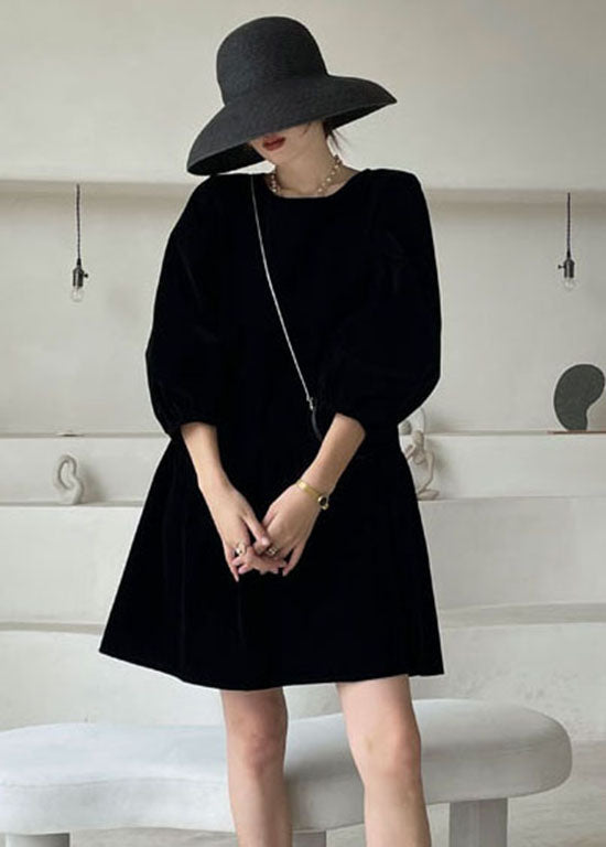 Italienisches schwarzes Patchwork-Velours-Urlaubskleid für den Frühling