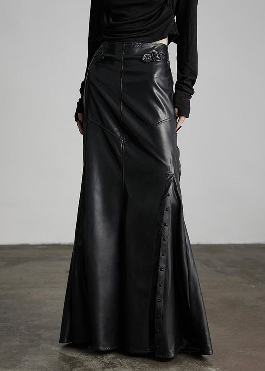 Italienische schwarze Nietenröcke mit hohem Bund und Patchwork-Design aus Kunstleder für den Winter