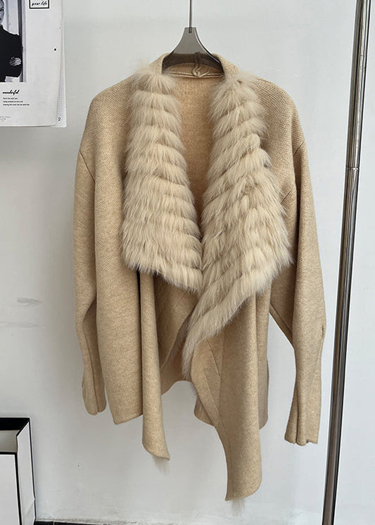 Italienische Khaki-Cardigan mit Peter-Pan-Kragen, Fuchskragen und Patchwork-Muster, Frühling