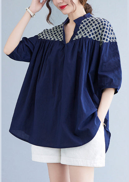 Italienische Marineblaue, ausgehöhlte, bestickte Patchwork-Oberteile mit kurzen Ärmeln