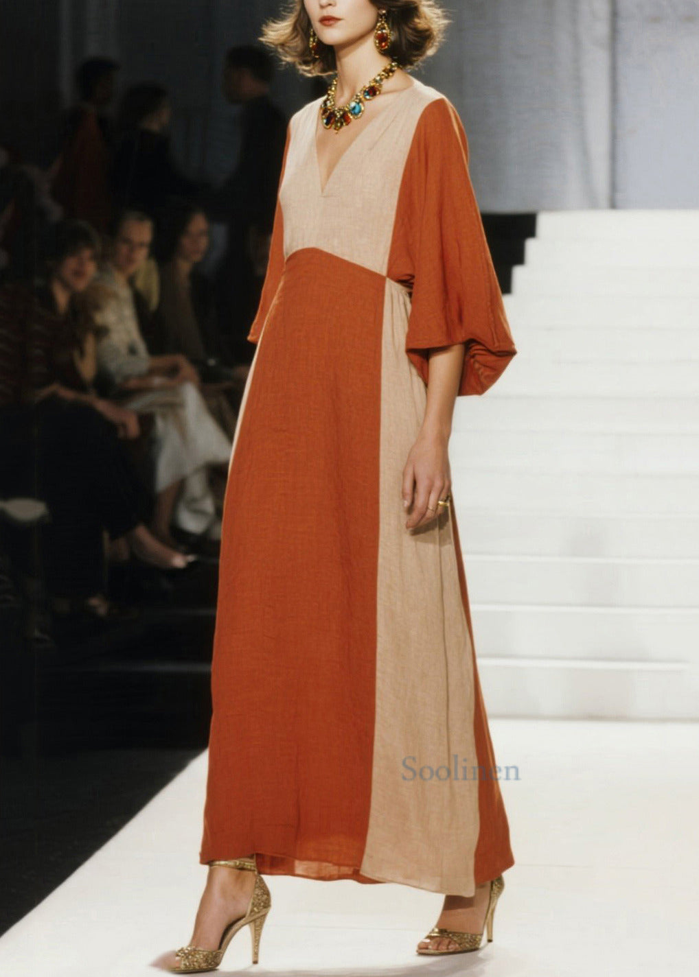 Italienisches orangefarbenes Patchwork-Baumwollkleid mit V-Ausschnitt, knöchellang, Frühling