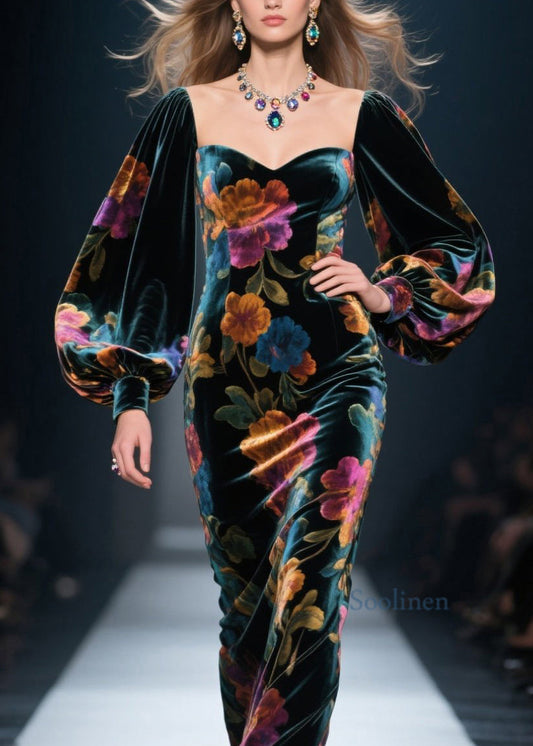 Vestidos largos de terciopelo con abertura lateral y estampado italiano y mangas farol