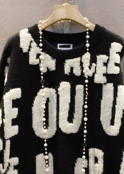 Italienischer weißer O-Ausschnitt übergroßer Jacquard-Langpullover mit Buchstaben