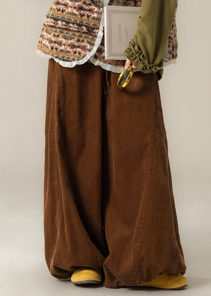 Japanisches Winteroutfit: Weste aus Kunstpelz mit Spitzenbesatz, Oberteil und Hose (3-teilig)