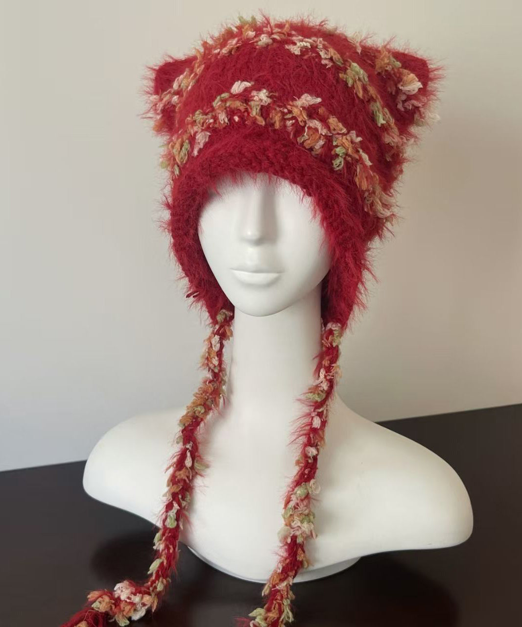 Gorro de punto rojo, bonito y cálido, con protección para las orejas, estilo japonés