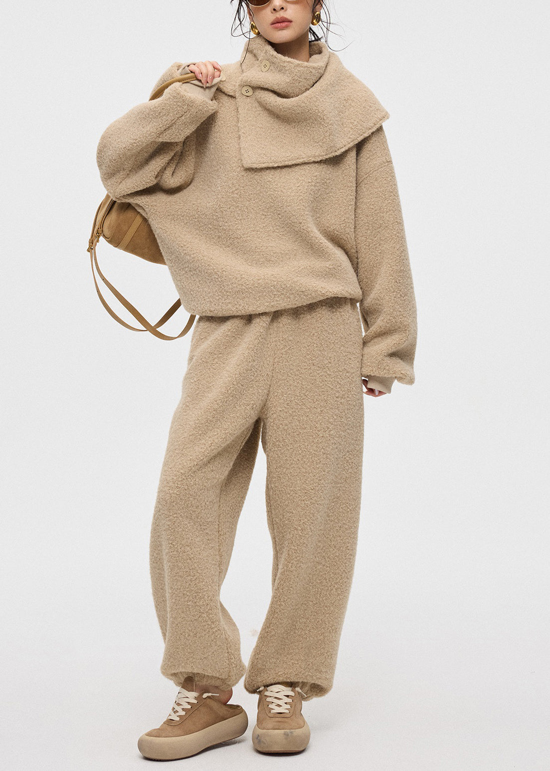 Khaki Button Scarf Sweatshirt And Pants Teddy Faux Fur Three Pieces Set O-Neck