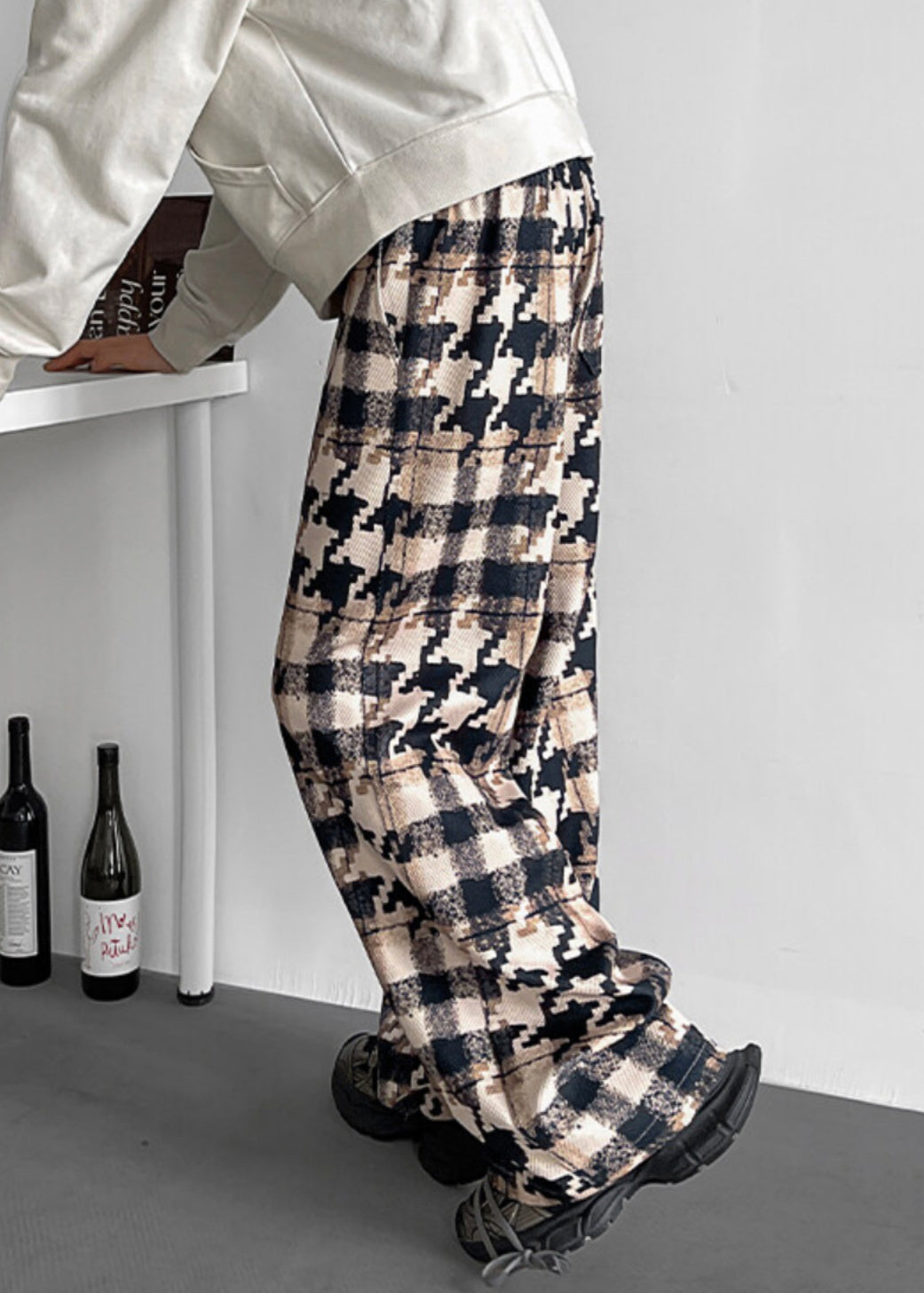 Khaki Plaid Pockets Cotton Men Pants Elastic Waist