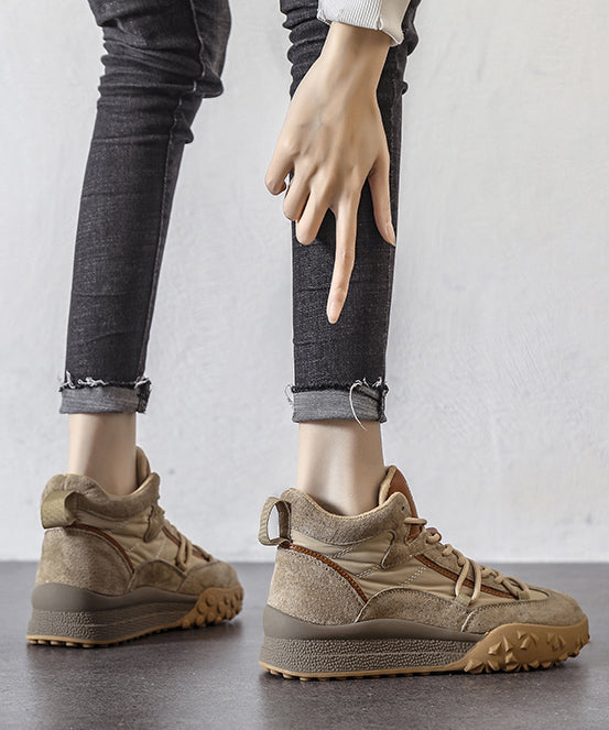 Zapatos planos con plataforma de ante color caqui 2025 con cordones y forro de lana afelpada